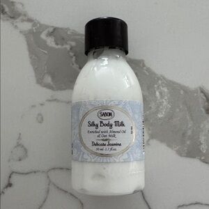 🌸5/$25🌸 Sabon silky body milk delicate jasmine